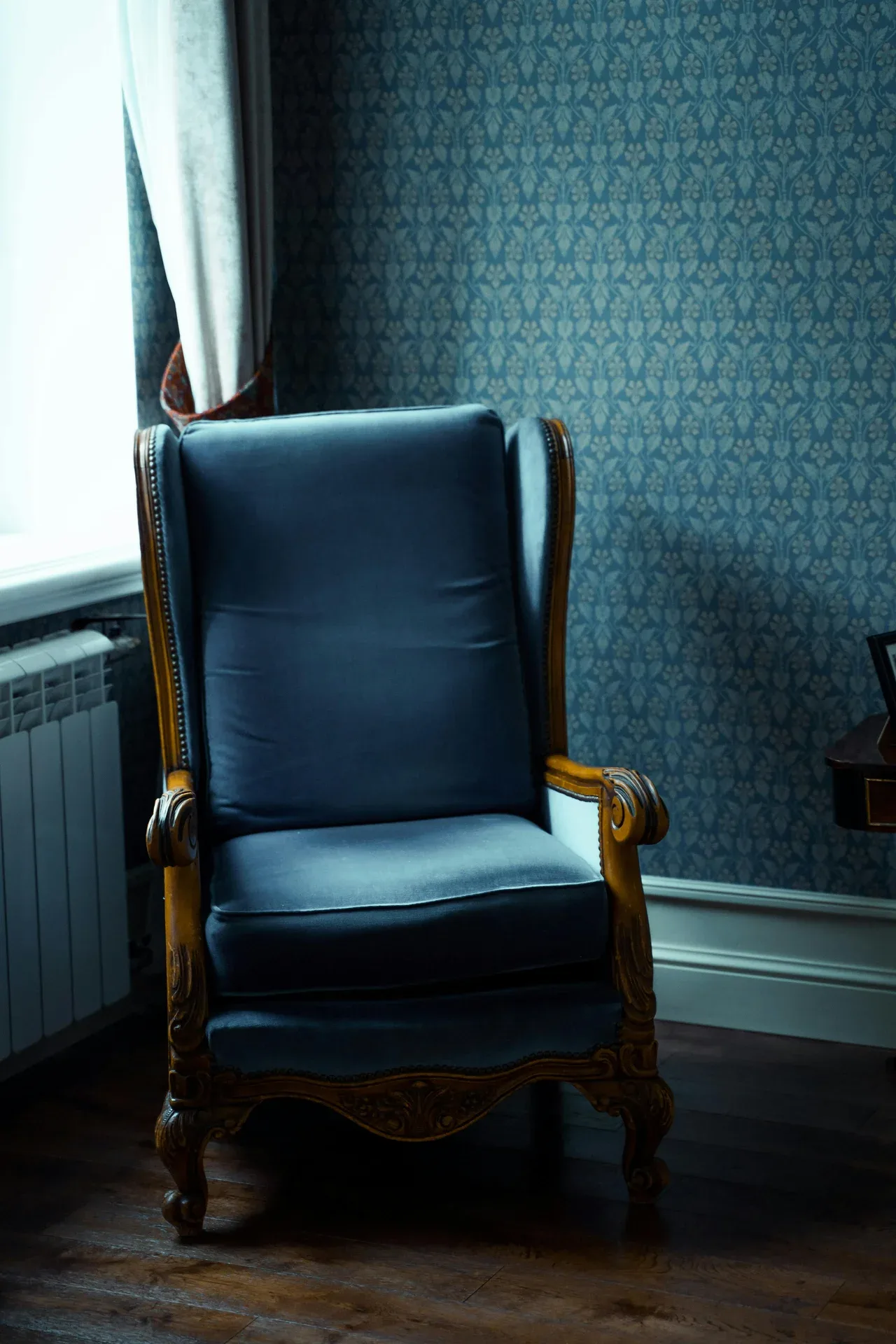 Biedermeier Sessel nach der Restauration im Zürcher Seefeld
